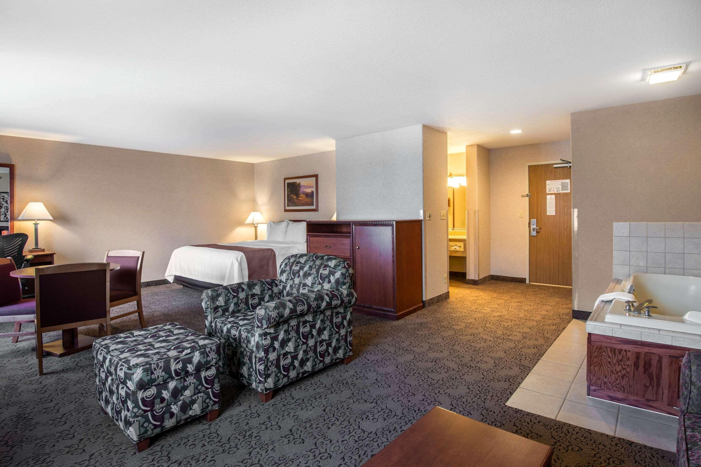 Quality Inn Burlington Exteriér fotografie